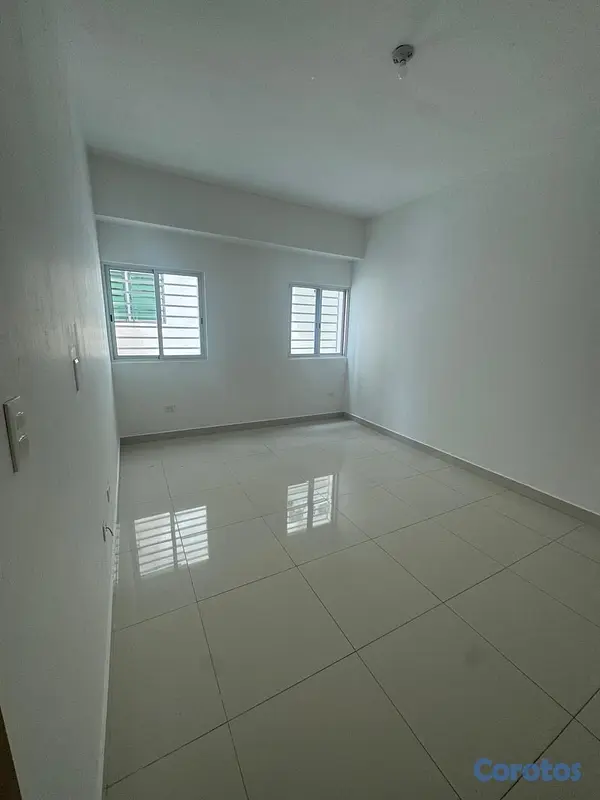 apartamentos - Amplio Apartamento en Alquiler – Mirador Sur.
 9