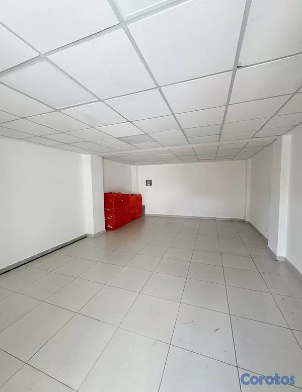 oficinas y locales comerciales - Alquiler local primer nivel  4