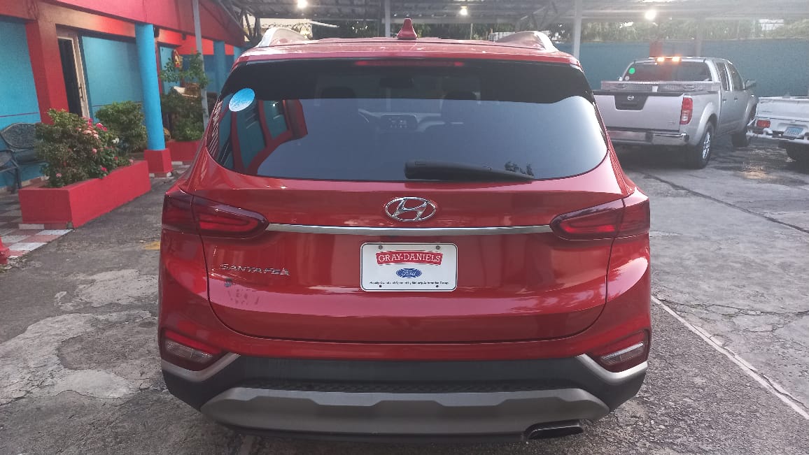 jeepetas y camionetas - Hyundai Santa Fe año 2020 Rojo 4