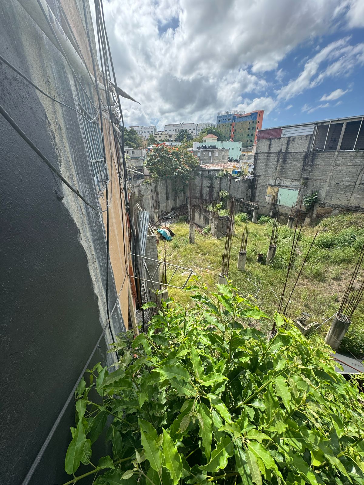 solares y terrenos - VENDO Solar de 804 Metros En La Avenida Los Prócer 3