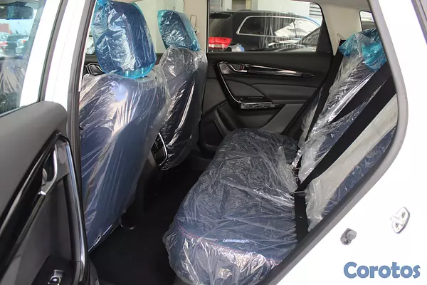 jeepetas y camionetas - Dongfeng AX7 2026 6
