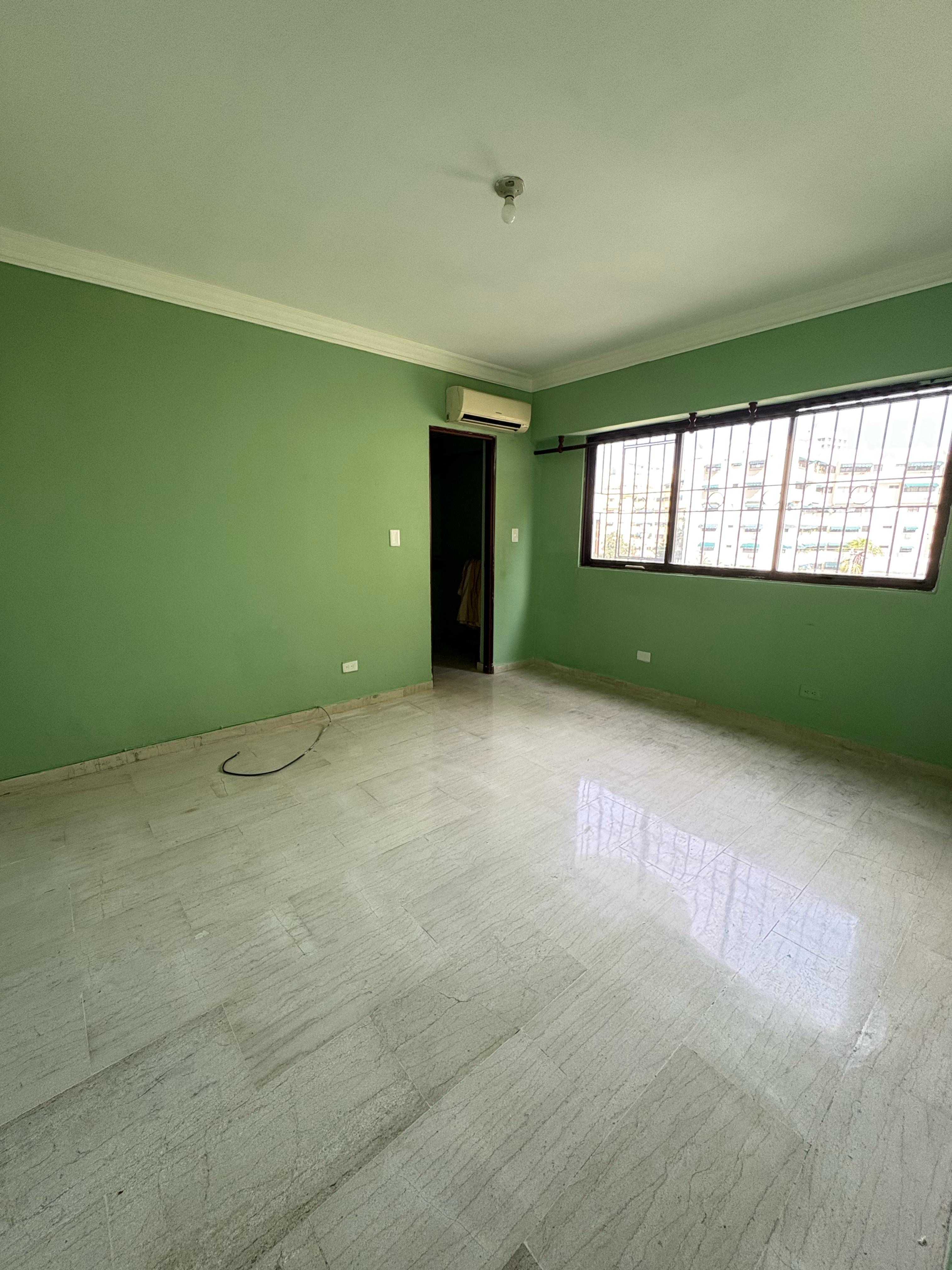 apartamentos - Alquiló en 📍La esperilla• US$1,350 (mantenimiento 8