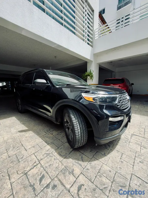 jeepetas y camionetas - Ford Explorer XLT 2021 OPORTUNIDAD  8