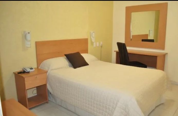 habitaciones y viviendas compartidas - SE RENTA 1HAB. AMUEBLADA MIRADOR SUR AV. CAONABO 0