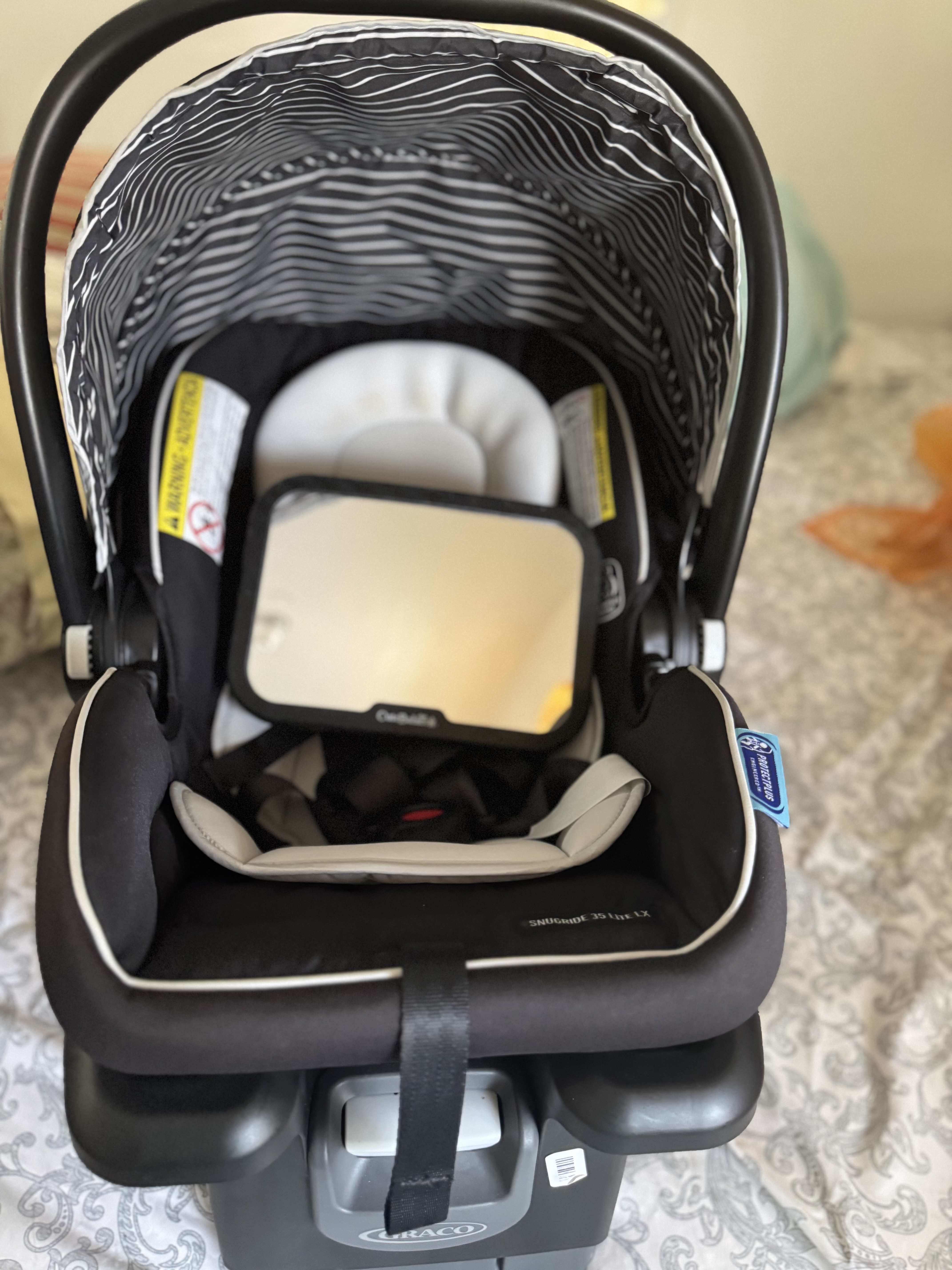 coches y sillas - Cart Seat como nuevo lo vendo con espejo retrovisor para carro 2