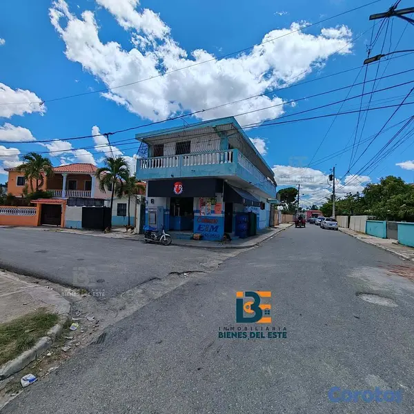 casas - Se vende estrategica propiedad en Miamar, muy bien 2