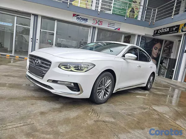 carros - HYUNDAI GRANDEUR 2018 BLANCO 3