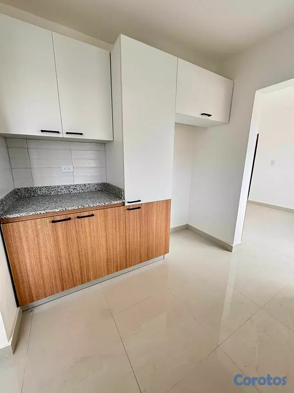 apartamentos - Venta de Apartamento en Reparto los tres ojos 5