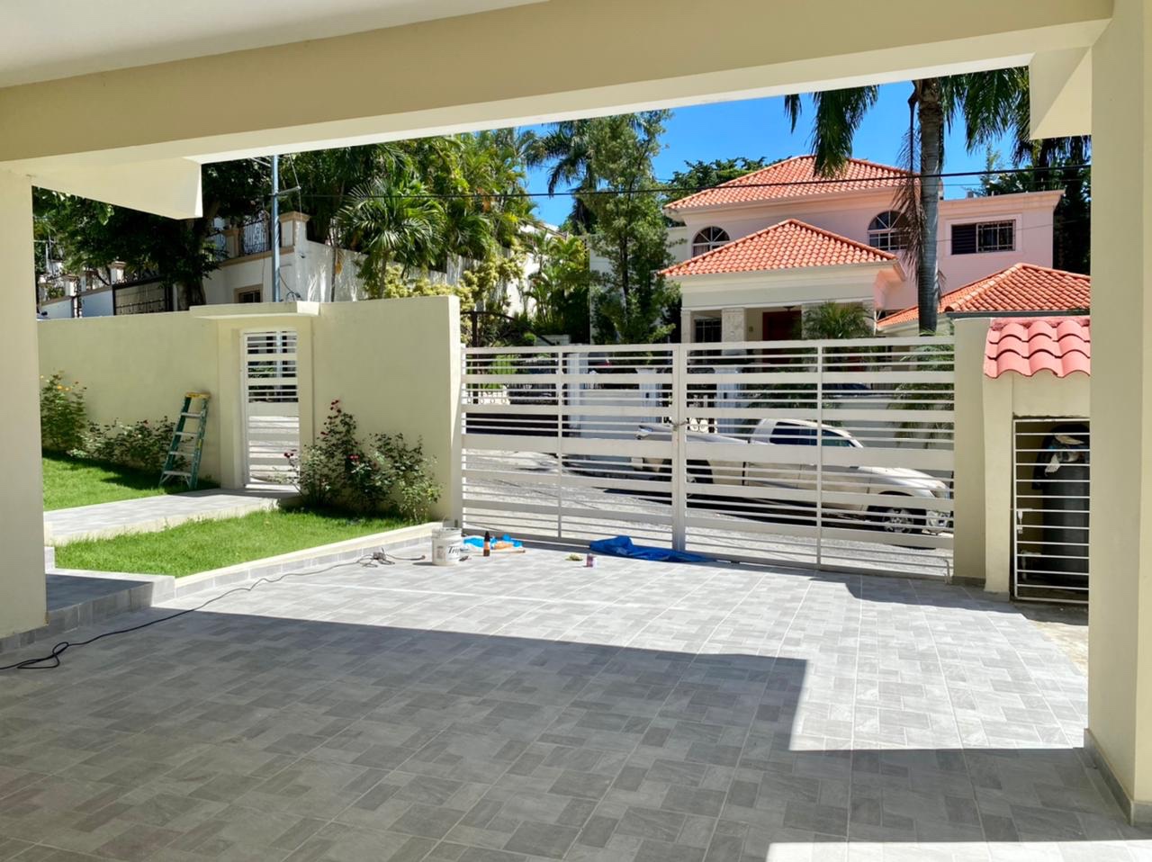 casas - Vendo Casa Hermosa, Amplia y Moderna para estrenar con Picuzzy Arroyo hondo 3 4