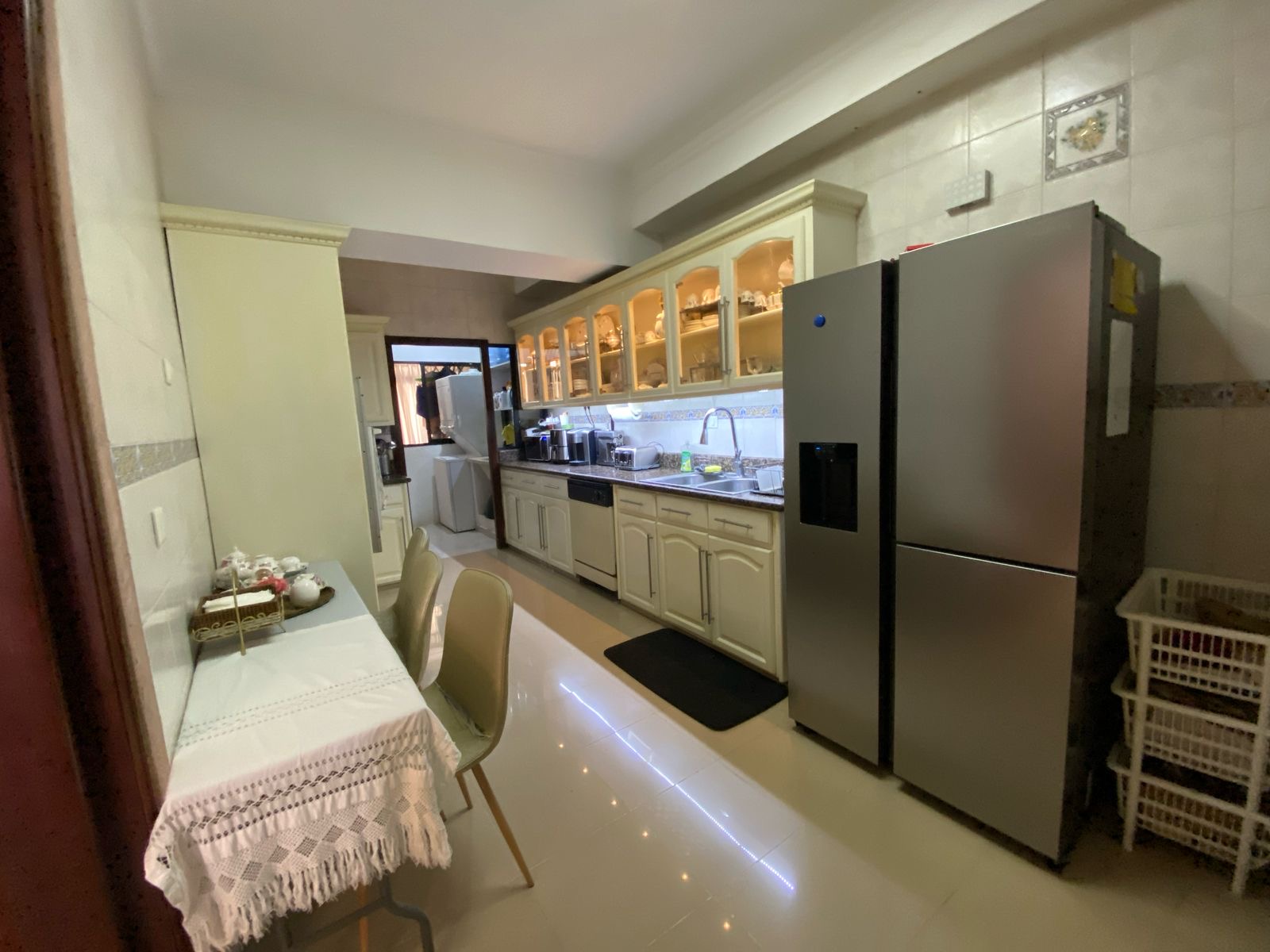 apartamentos - Vendo en Piantini 📍 US$369,000  En una calle tran 3