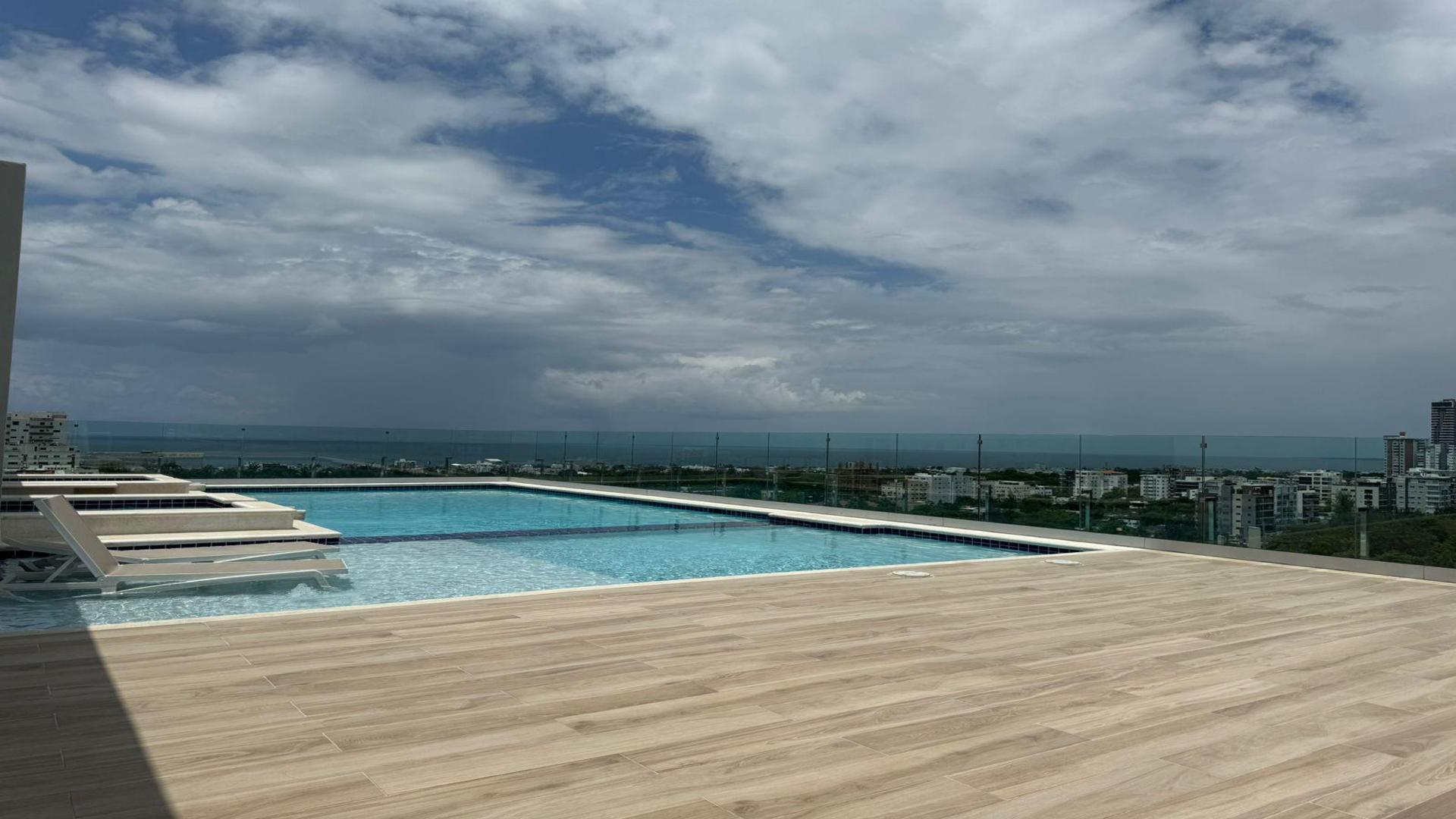 apartamentos - Bella Vista, apartamento en imponente torre, rentado excelente inversión 2