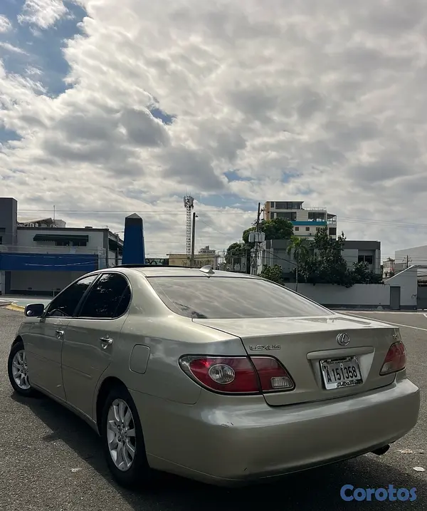 carros - Lexus ES300 2003 4