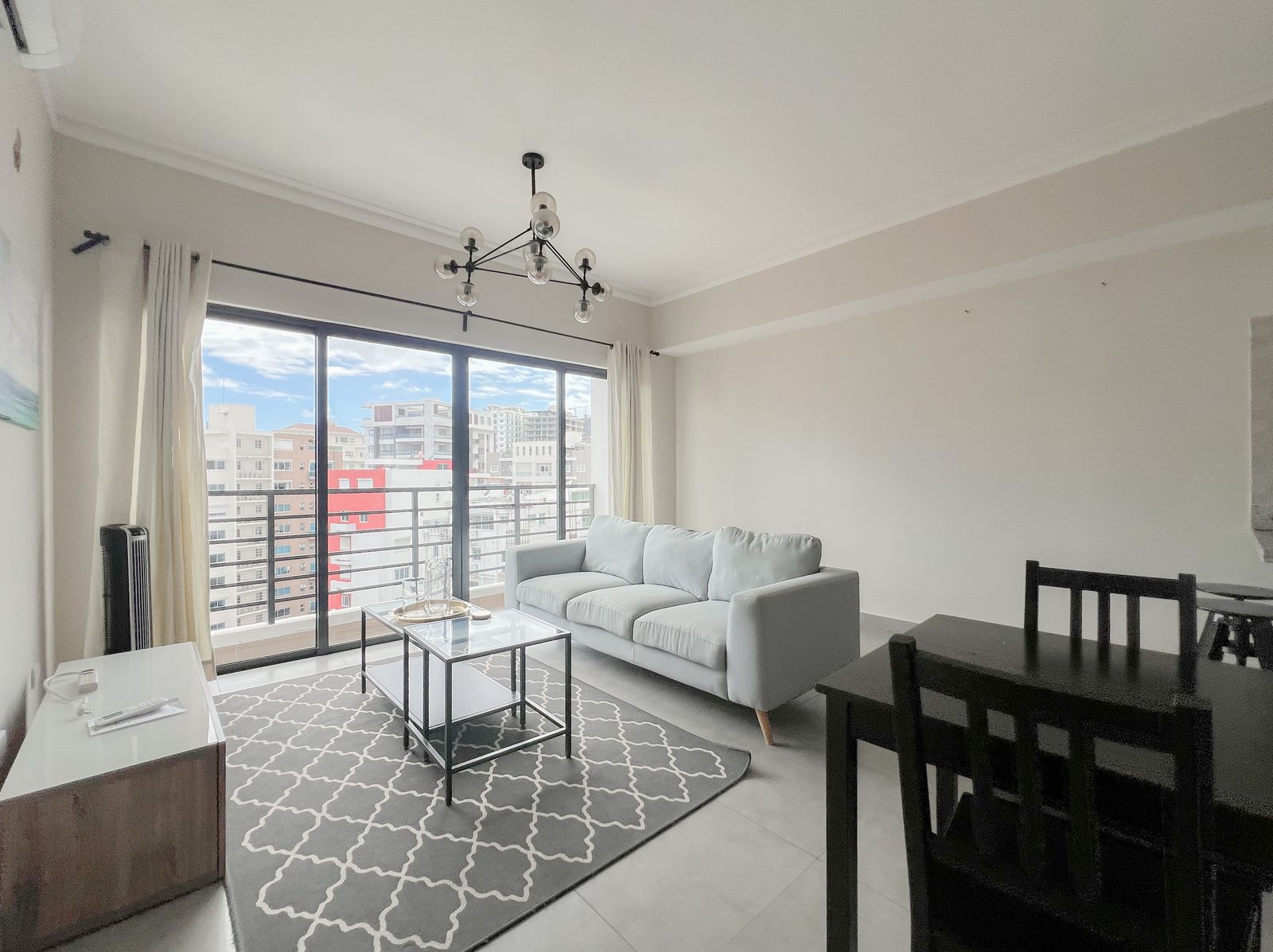 apartamentos - Serralles, Apartamento En Alquiler De 1 Habitación 0