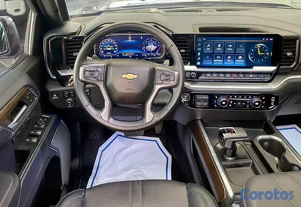jeepetas y camionetas - Chevrolet Silverado High Country 2025 7