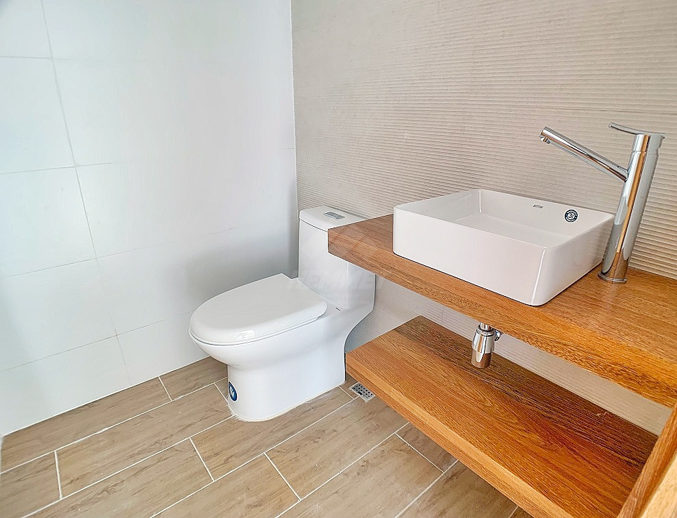 apartamentos - PRIMER PISO PATIO PRIVADO Y GIMNASIO CERROS GURABO 6