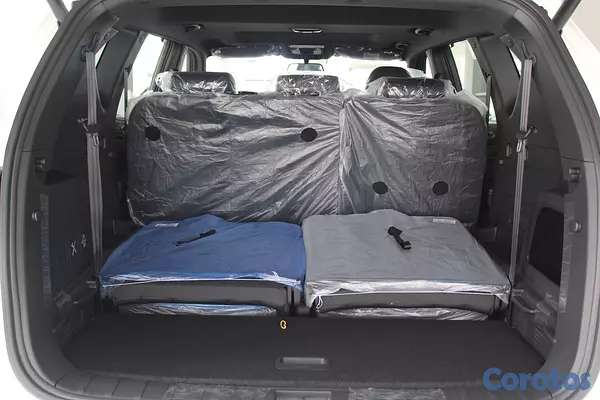jeepetas y camionetas - KGM Rexton URBAN PLUS  3