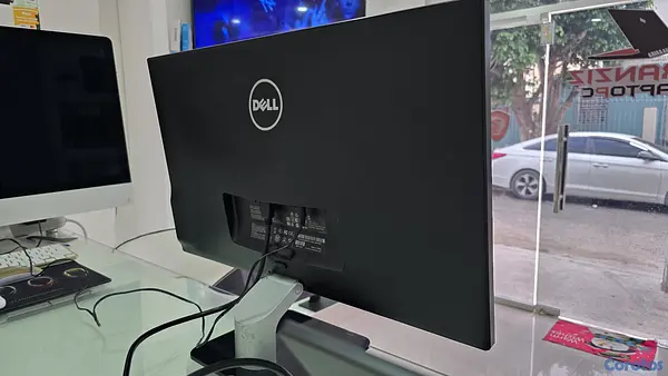 computadoras y laptops - Monitor Dell 24 Pulg Sin Bordes hdmi New 3