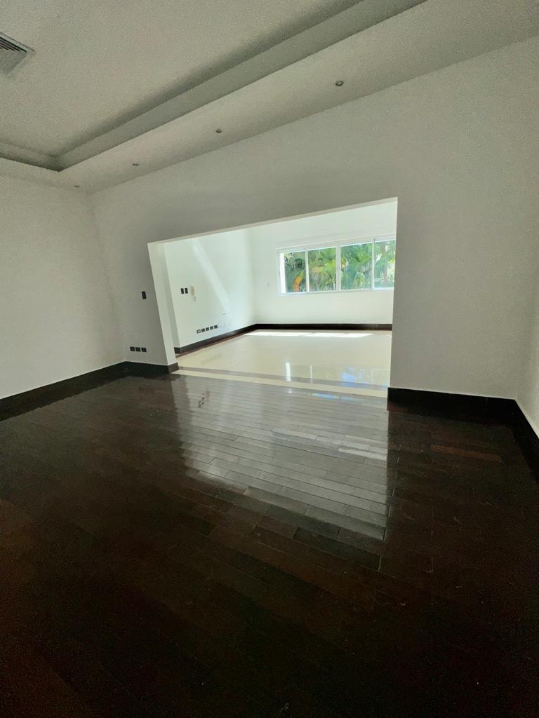 casas - Casa en Alquiler en Los Cacicazgos Ideal para Embajadas y Consulados 5