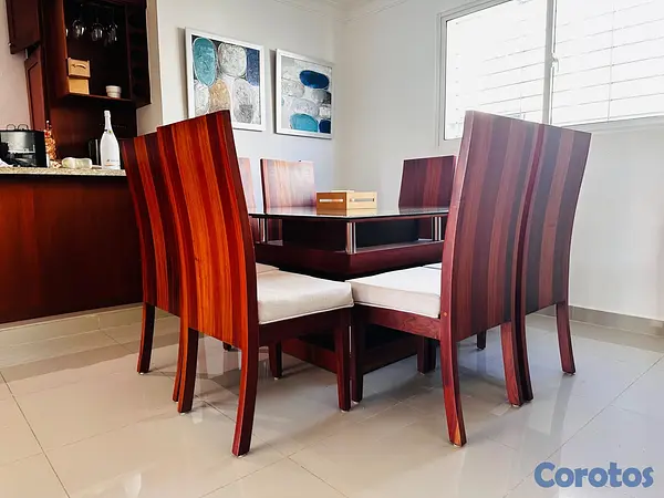 muebles y colchones - Comedor de caoba pura 8 sillas tope de cristal  4