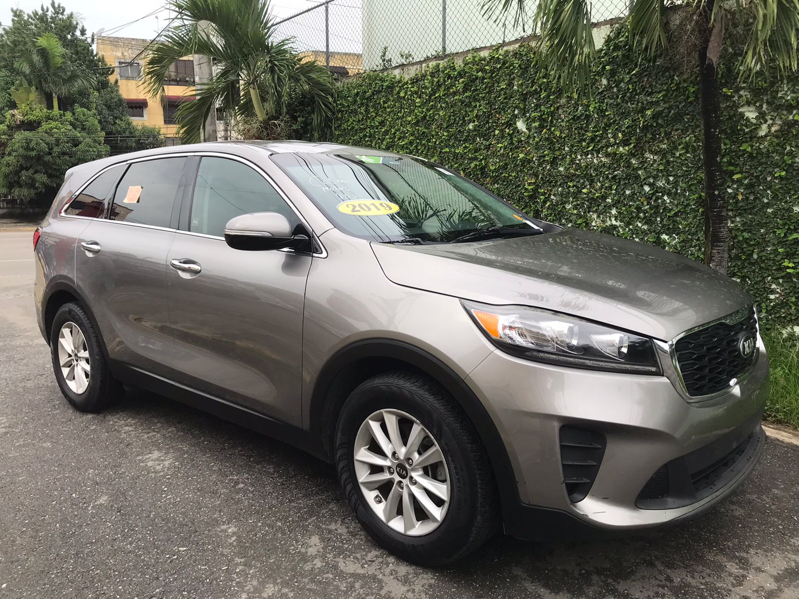 jeepetas y camionetas - KIA SORENTO LX 2019