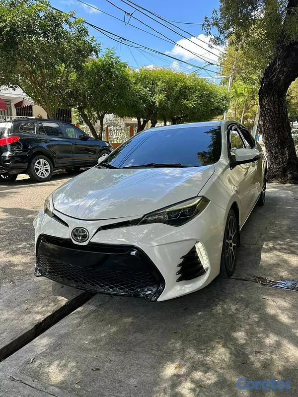 carros - Toyota Corolla 2017 50 Aniversario – Edición Espec 7