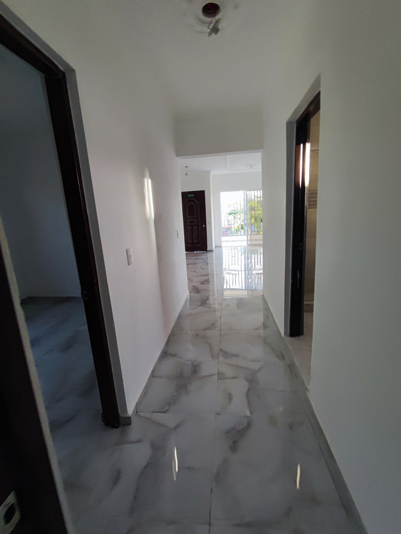 apartamentos - Se Renta Apartamento Nuevo en Sarmiento. 4