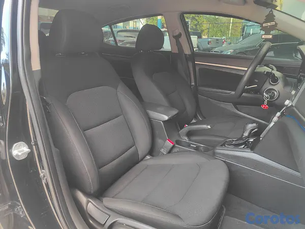 carros - Hyundai elantra 2020  3