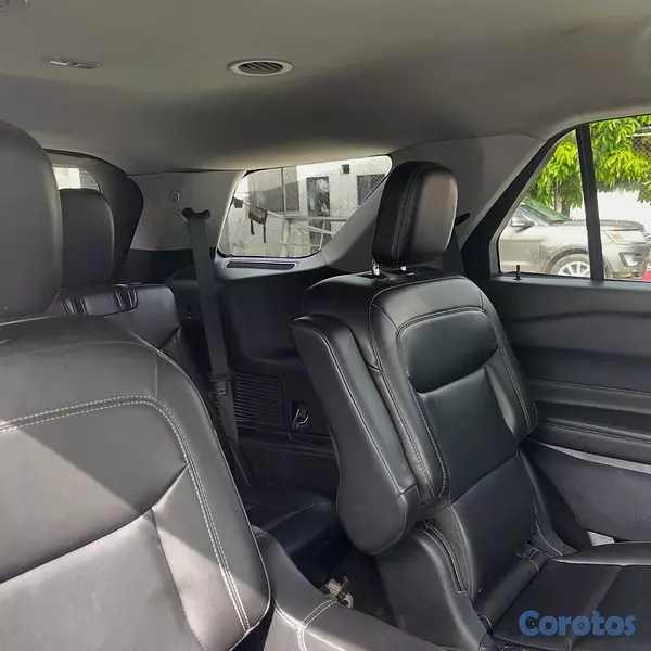 jeepetas y camionetas - FORD EXPLORER XLT 2021 8
