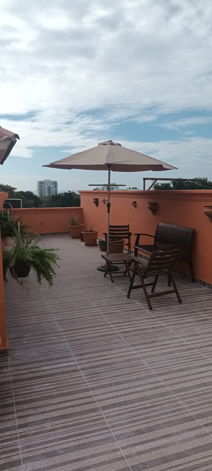 apartamentos - Vendo apartamento en Gazcue  0