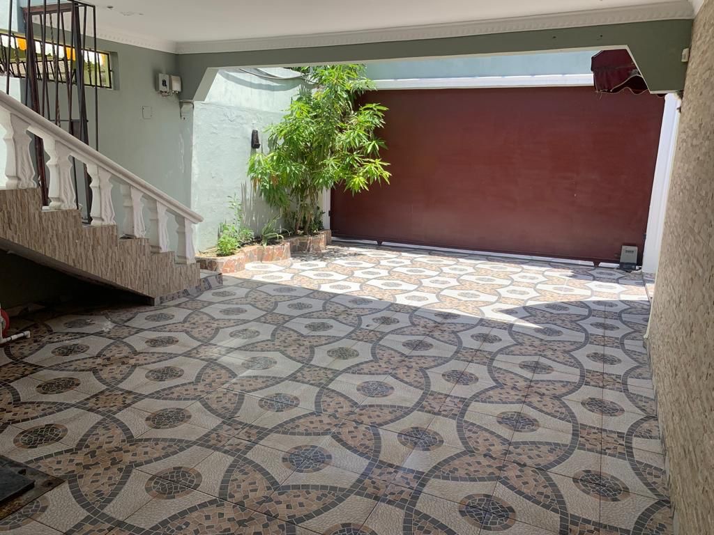 casas - Casa en la autopista de san Isidro Santo Domingo este  4