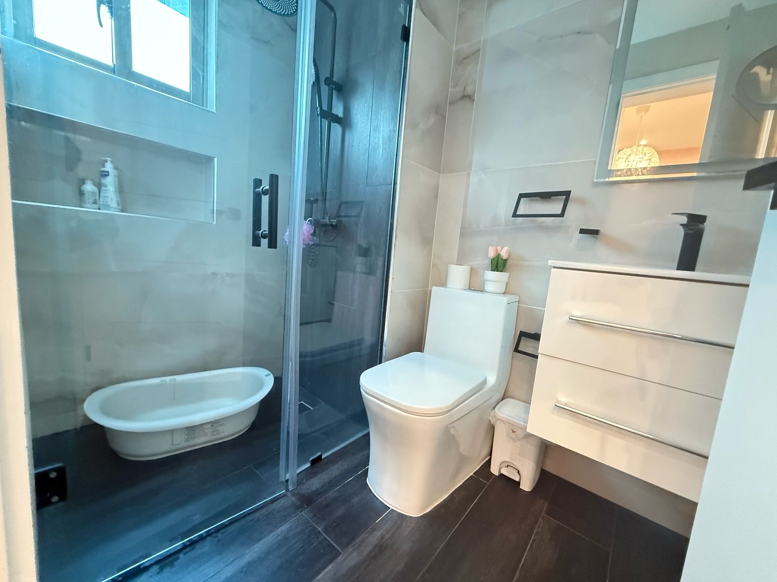 apartamentos - Vendo renacimiento Ph tres hab con su baño 3 parqu 8