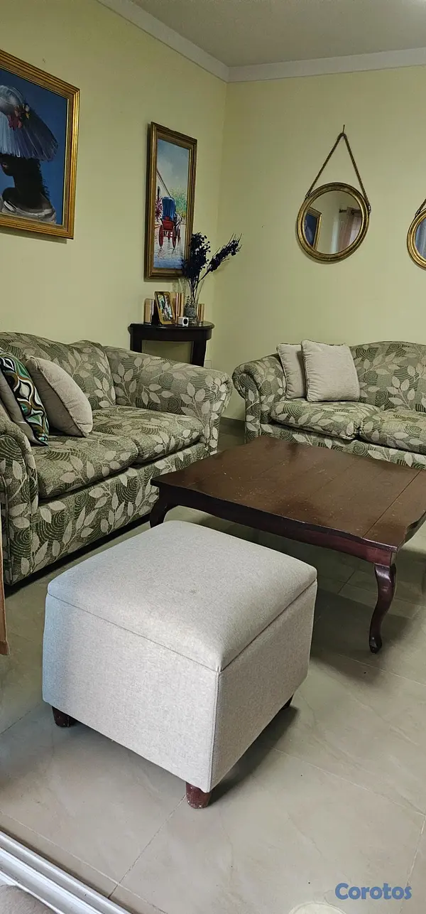 muebles y colchones - Muebles y centro de mesa en Caoba  8