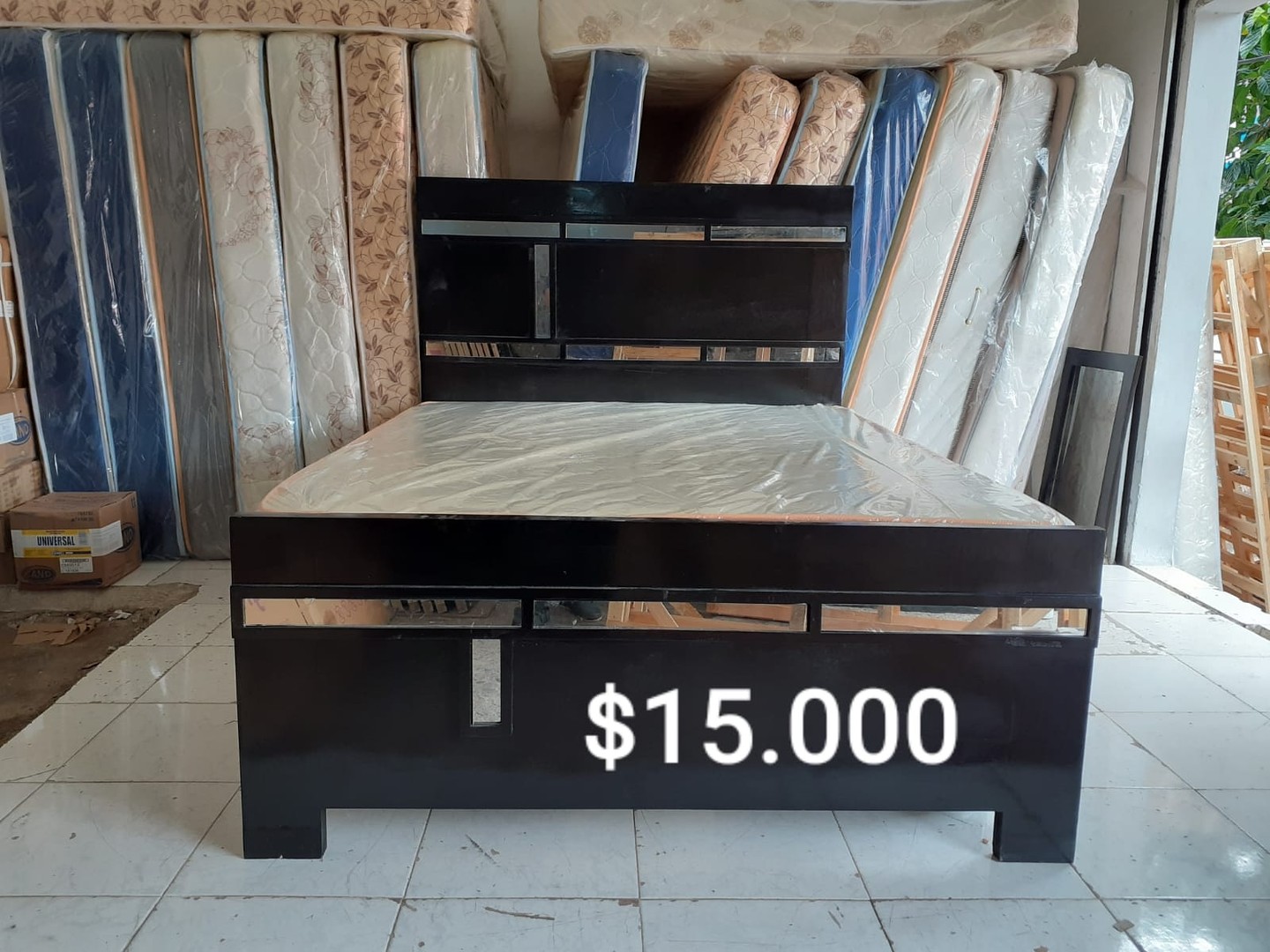 muebles y colchones - Cama de Espejos con Colchón  0