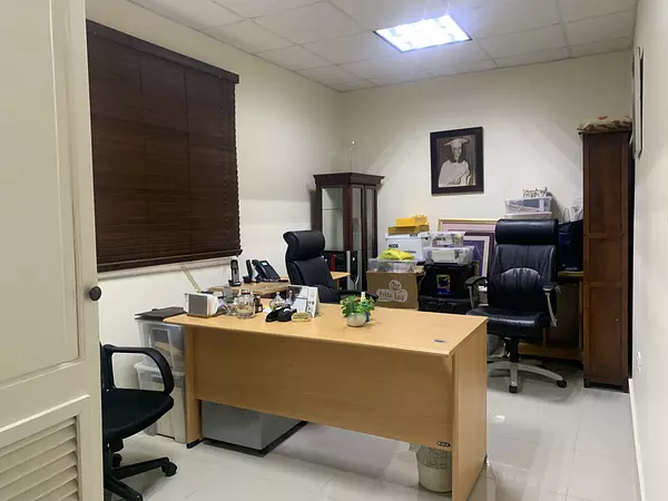 oficinas y locales comerciales - Alquiler local comercial Gazcue  2