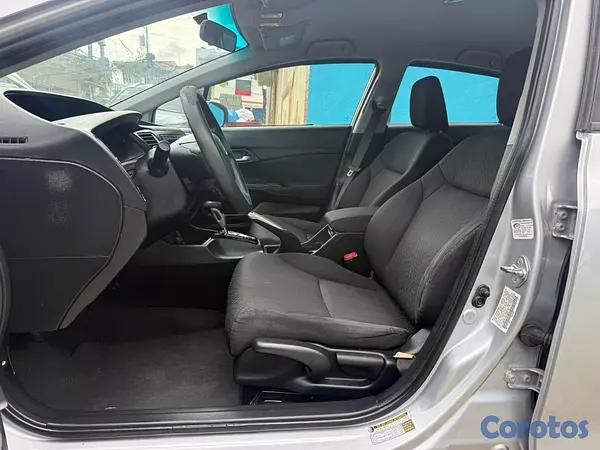 carros - Honda Civic LX año 2015 9