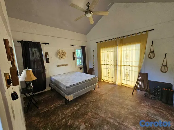 casas vacacionales y villas - Se Vende Villa en Altos del Caballo, Los Pinos, San Francisco de Macorís Macoris 4