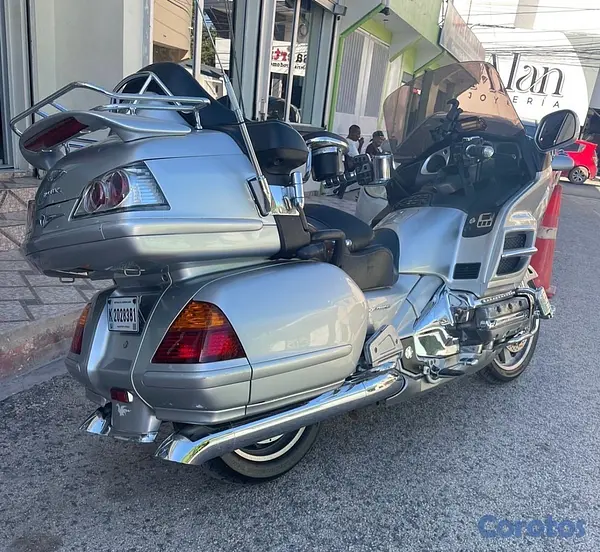 motores y pasolas - Honda Gold Wing 2006 2