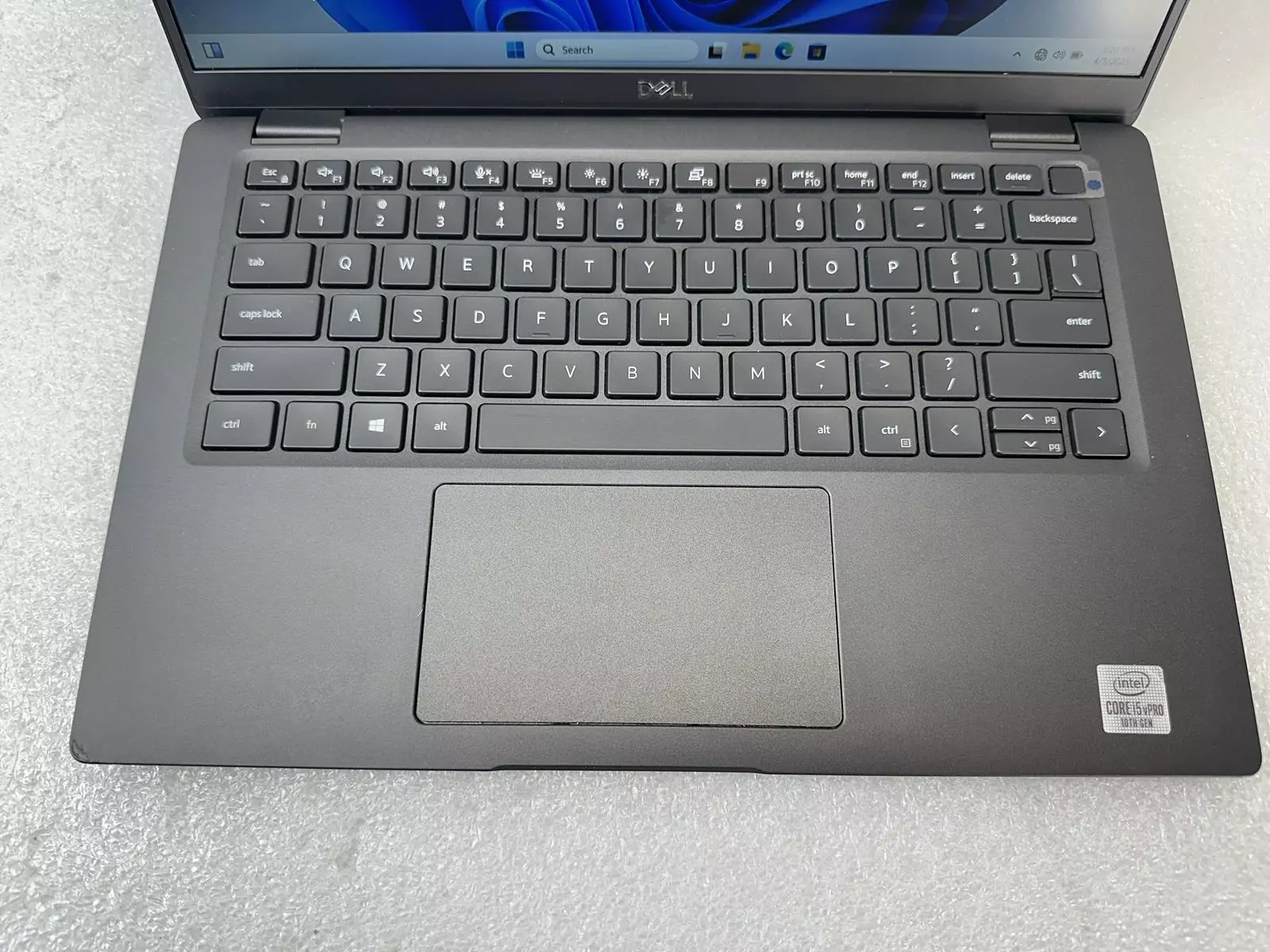 computadoras y laptops - Laptop Dell 7410 i5 de 8va, 8GB Memoria, 256GB SSD 1