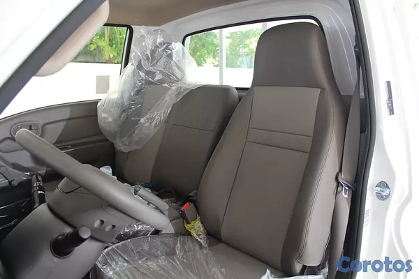 camiones y vehiculos pesados - Hyundai H-100 9
