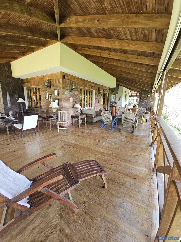 casas vacacionales y villas - Villa en venta en la Castilla Constanza, 34 tareas de Tierra. Titulo deslindado  2