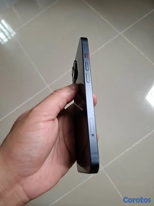 celulares y tabletas - Iphone 13 128GB Bloqueado 2