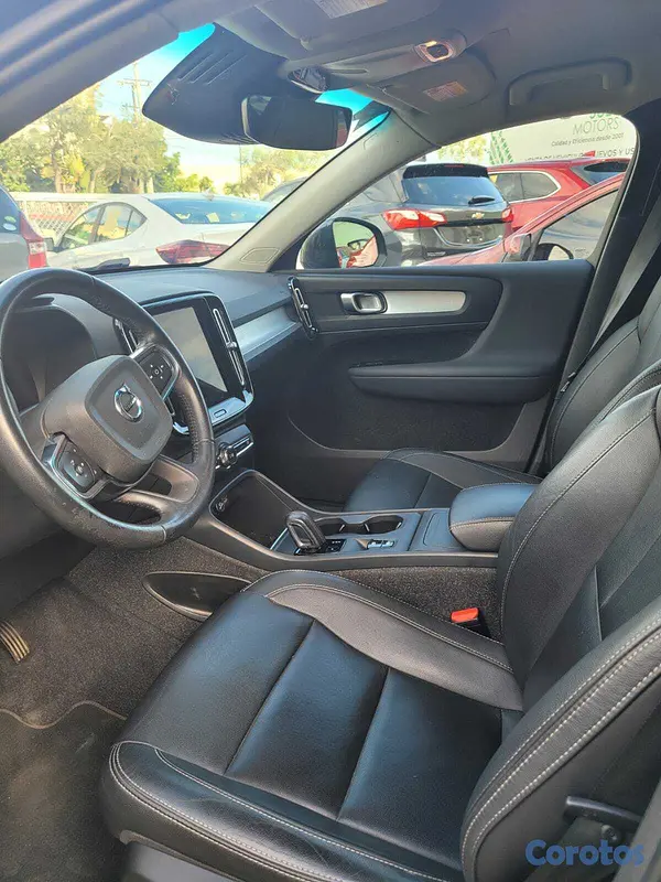 jeepetas y camionetas - Volvo XC40 Momentum 2021 8