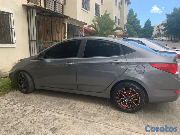 carros - Hiynday accent 2017 9