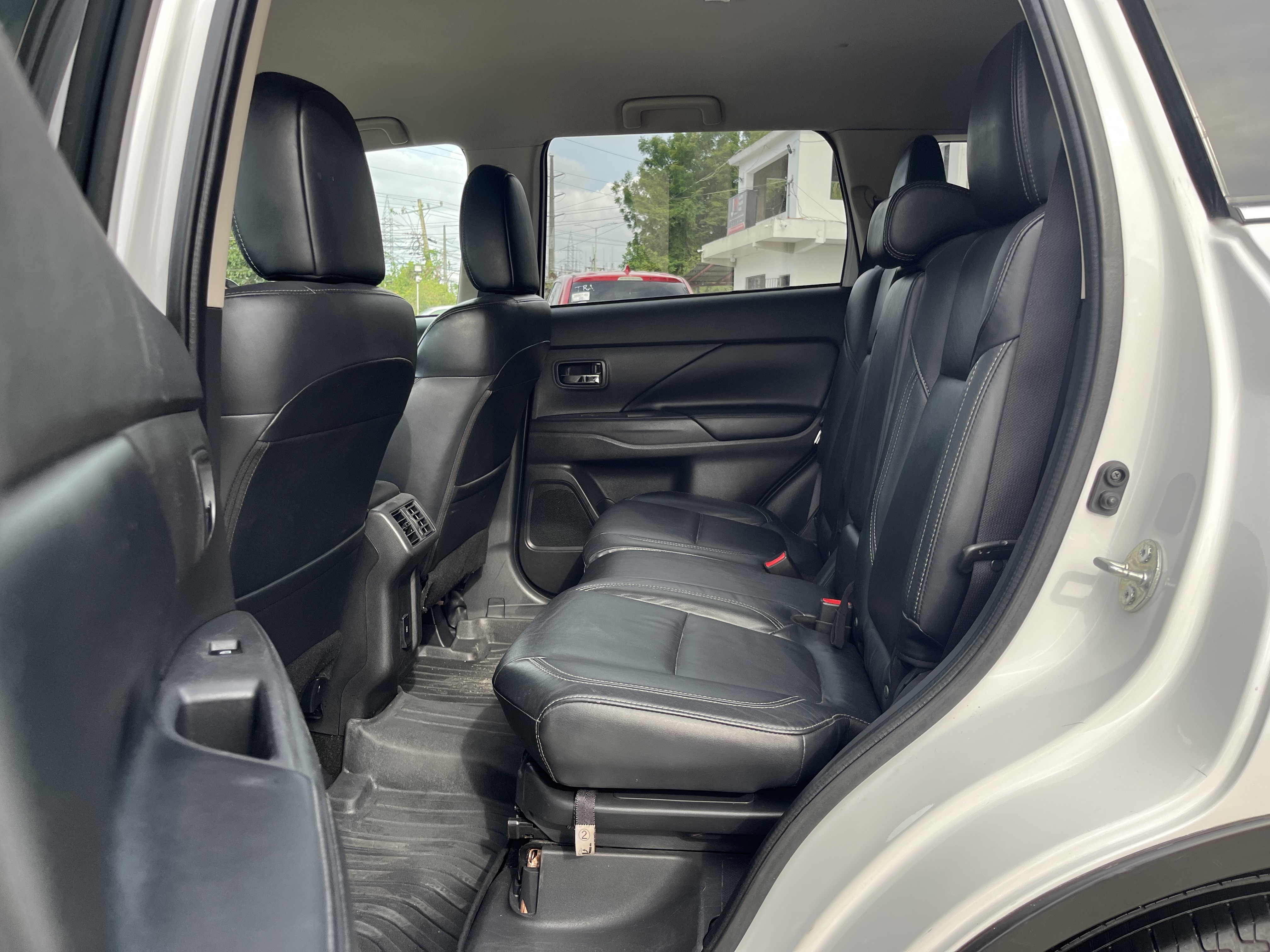 jeepetas y camionetas - Mitsubishi Outlander 2020 – Versión SEL
 7