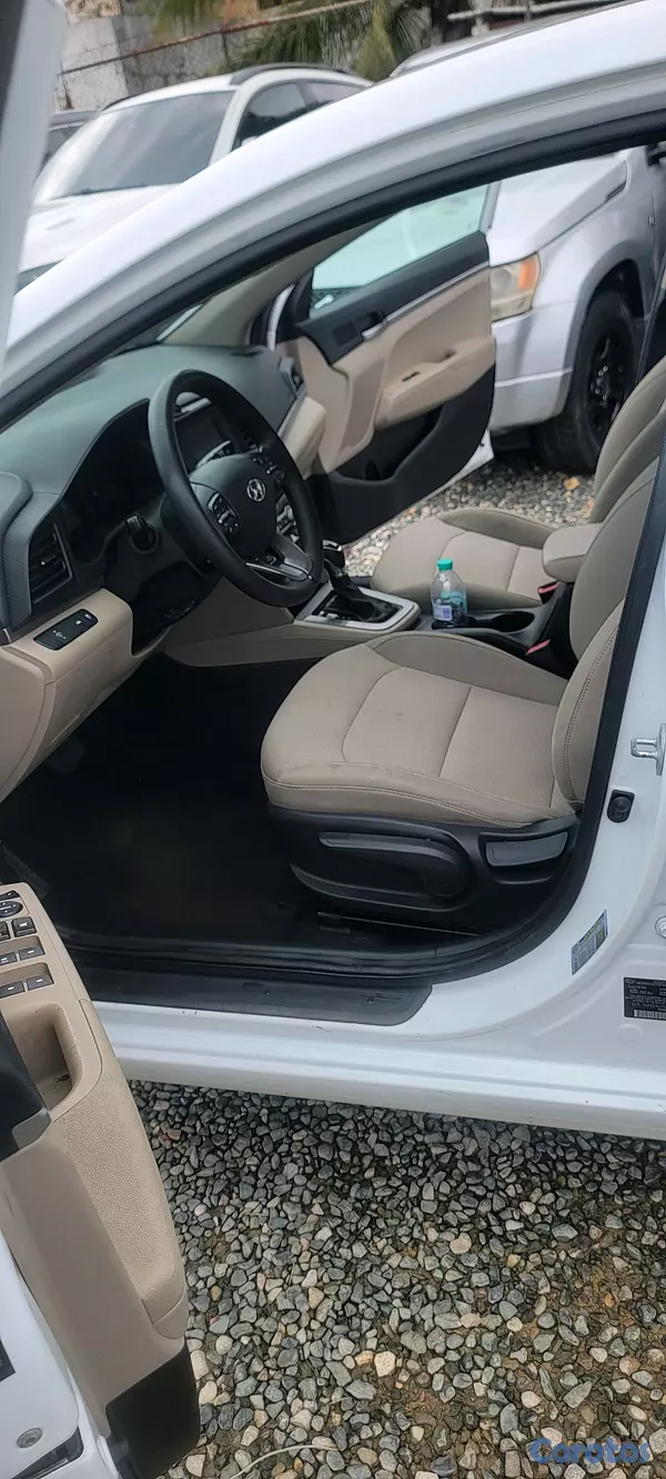 carros - HYUNDAI ELANTRA 2020 6