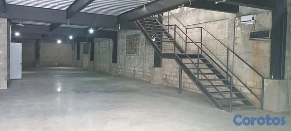otros inmuebles - Alquilo Nave en Ensanche la fe 10