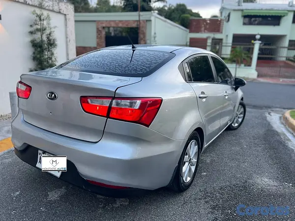 carros - Kia Río LX 2016 7