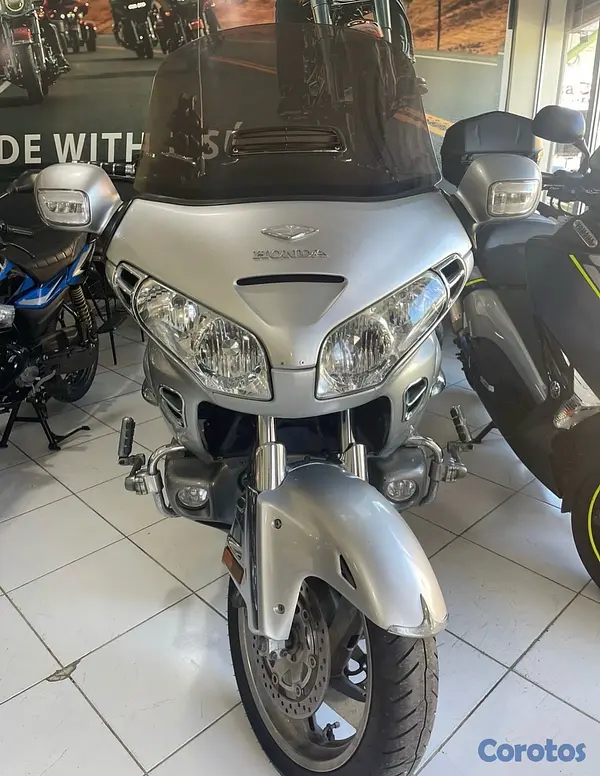 motores y pasolas - Honda Gold Wing 2006 4
