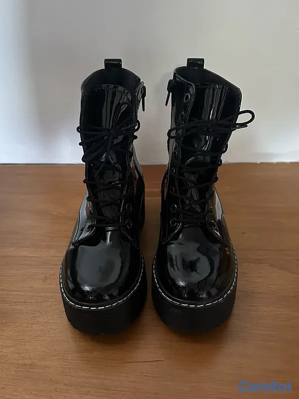 zapatos para mujer - Vendo botas negras tipo combat con plataforma (charol) talla 36 3