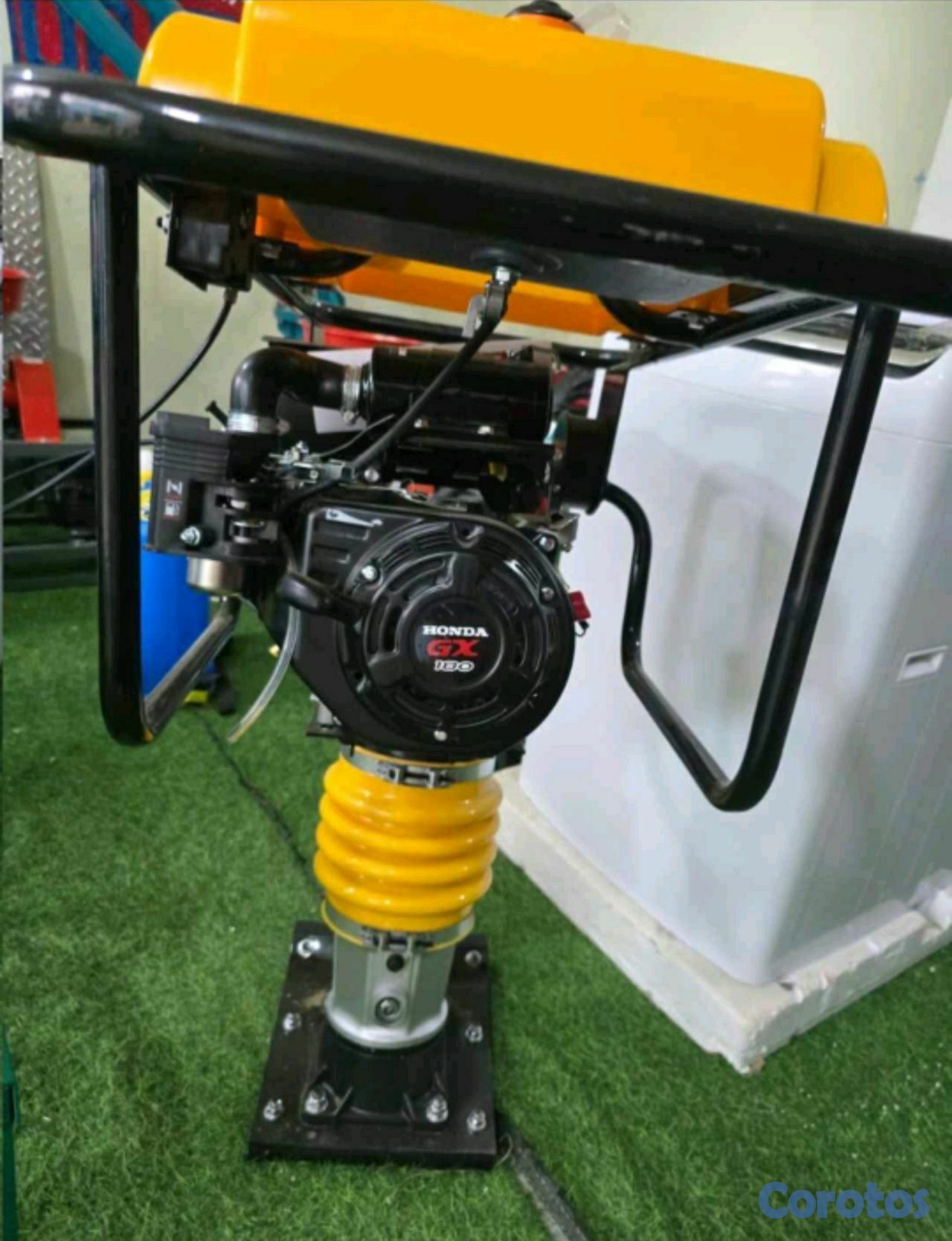 plantas e inversores - Maco Compactador Honda 3